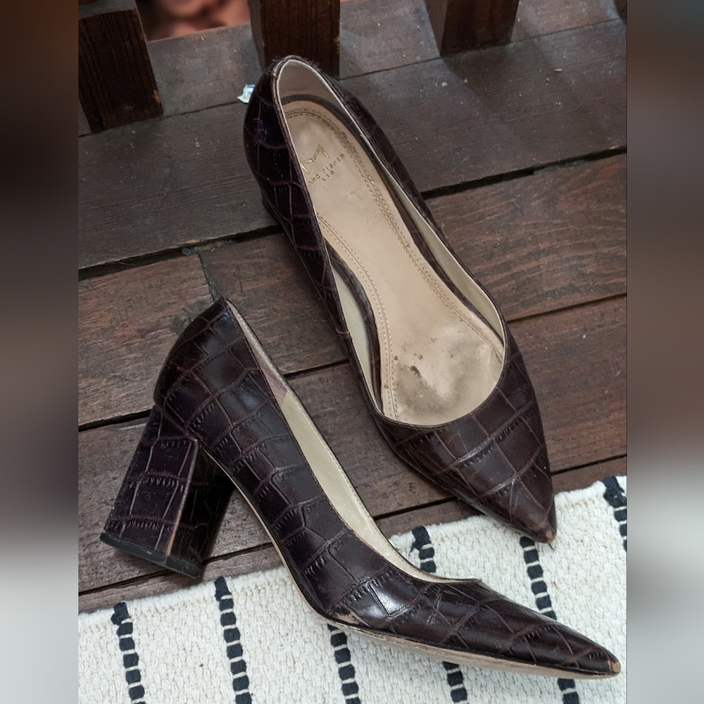 Marc Fisher leather croc pointed toe pumps